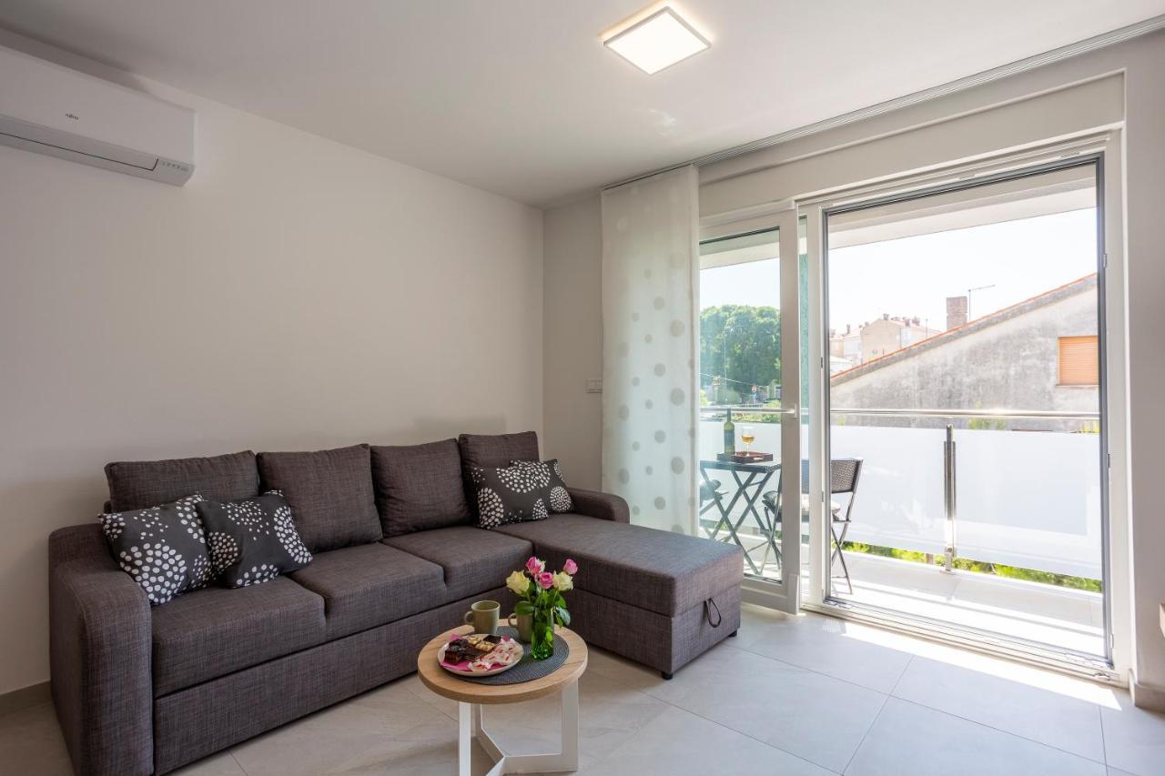 City Apartments Silver Pula Exterior photo